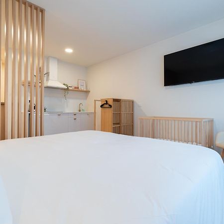 Apartamentos Turisticos Fatima, En El Centro De Vigo Esterno foto