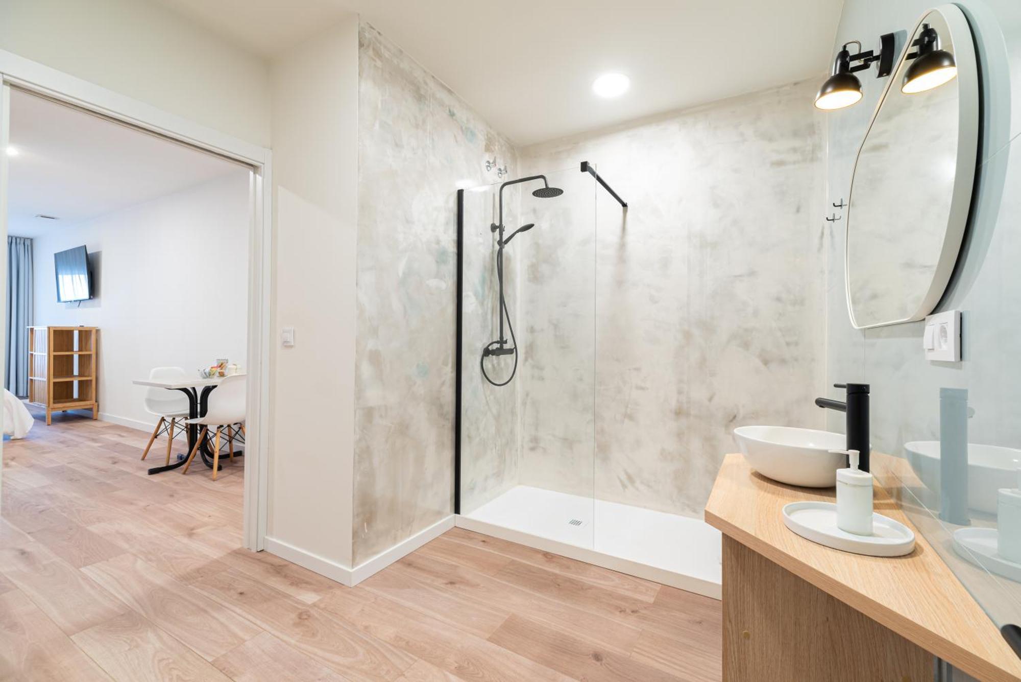 Apartamentos Turisticos Fatima, En El Centro De Vigo Esterno foto