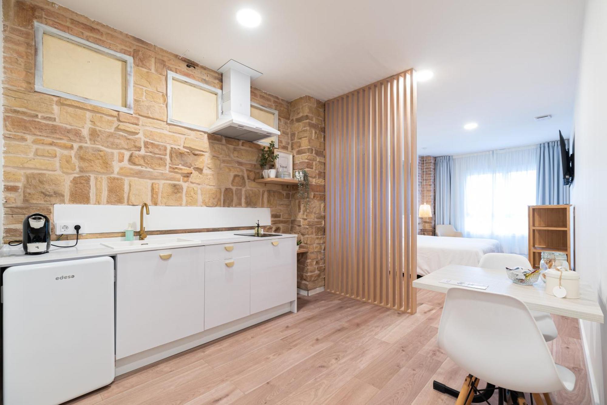 Apartamentos Turisticos Fatima, En El Centro De Vigo Esterno foto