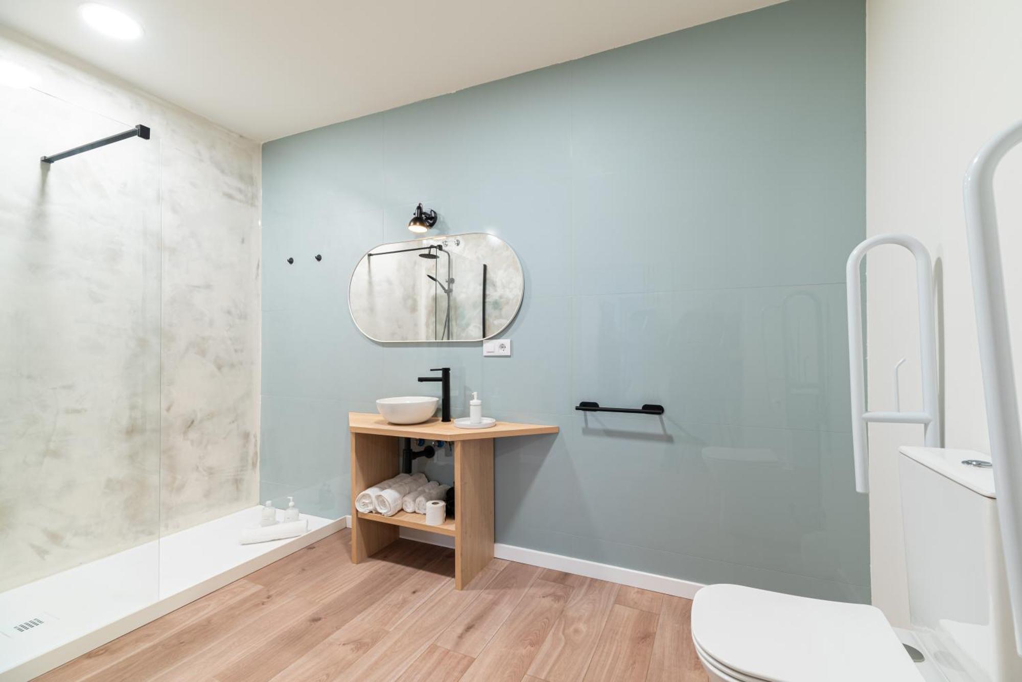 Apartamentos Turisticos Fatima, En El Centro De Vigo Esterno foto