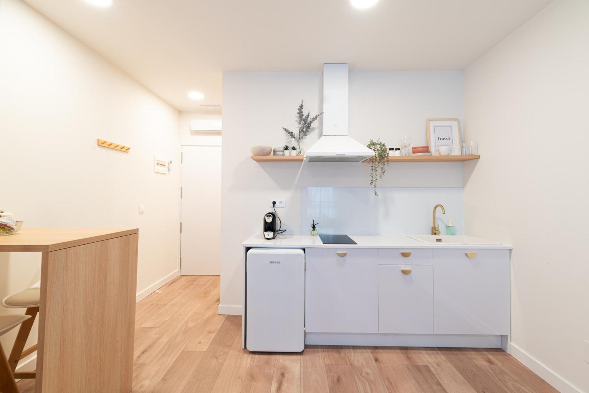 Apartamentos Turisticos Fatima, En El Centro De Vigo Esterno foto