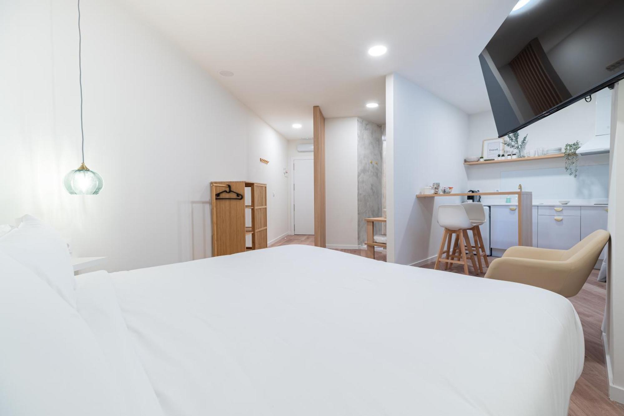 Apartamentos Turisticos Fatima, En El Centro De Vigo Esterno foto