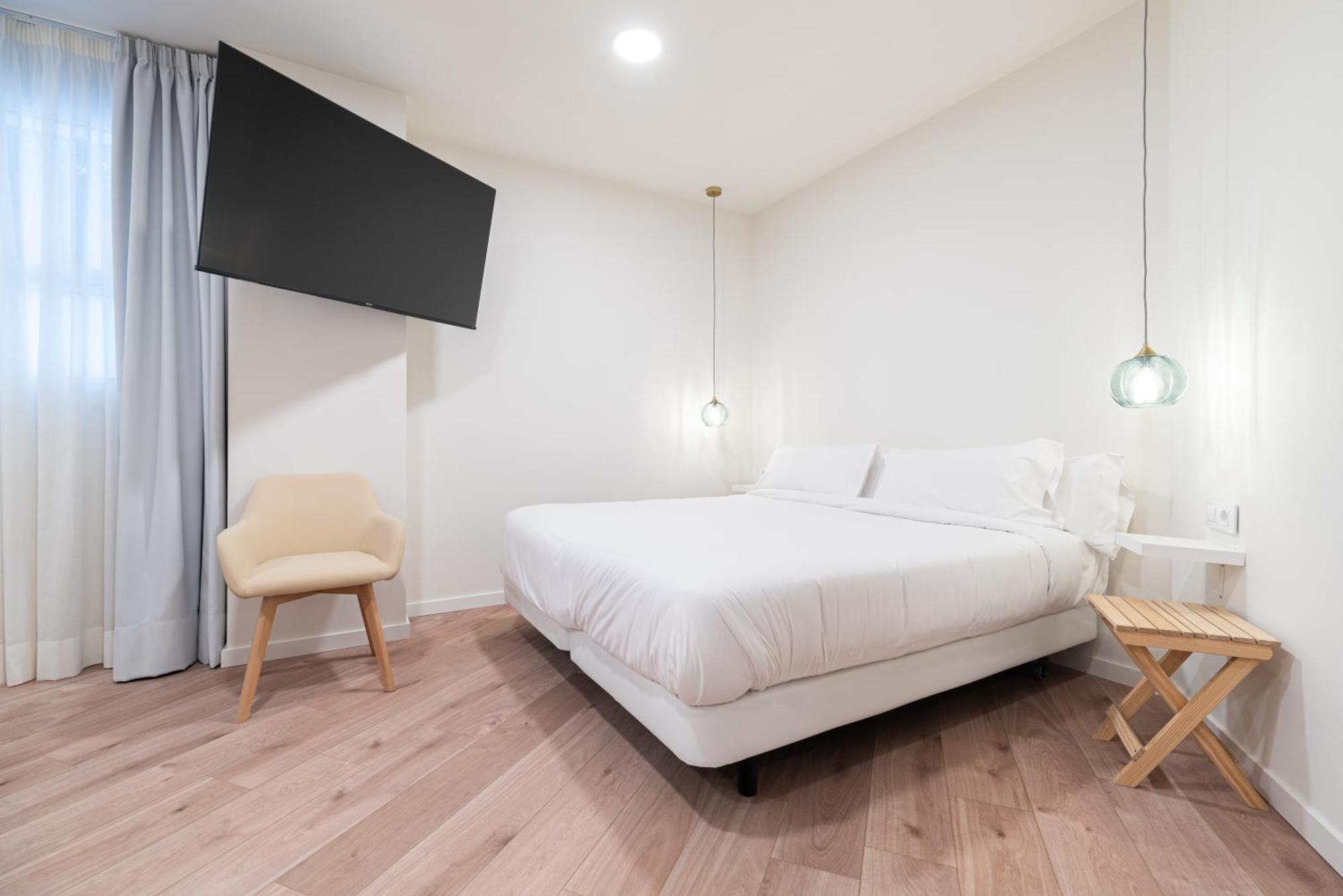 Apartamentos Turisticos Fatima, En El Centro De Vigo Esterno foto