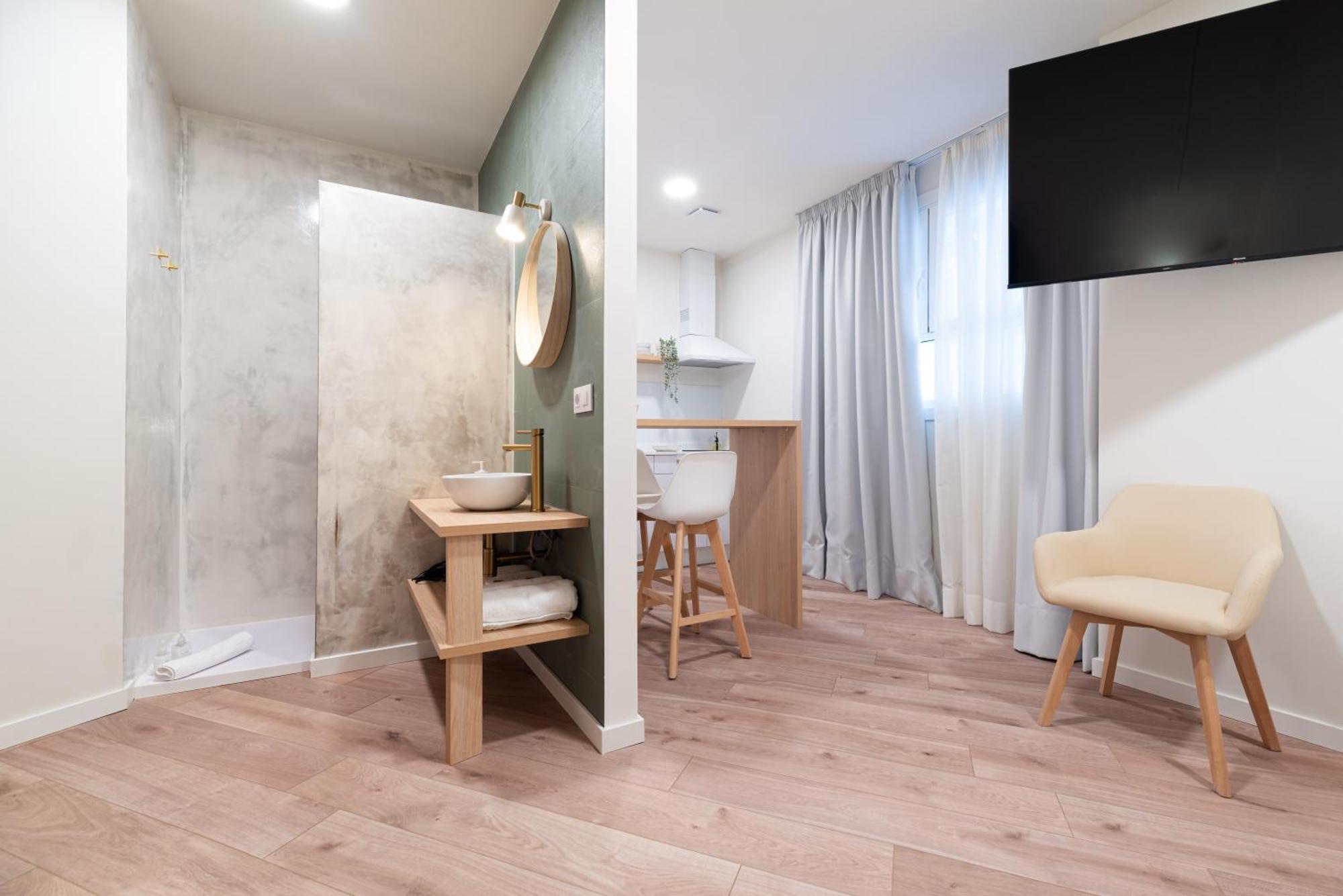 Apartamentos Turisticos Fatima, En El Centro De Vigo Esterno foto