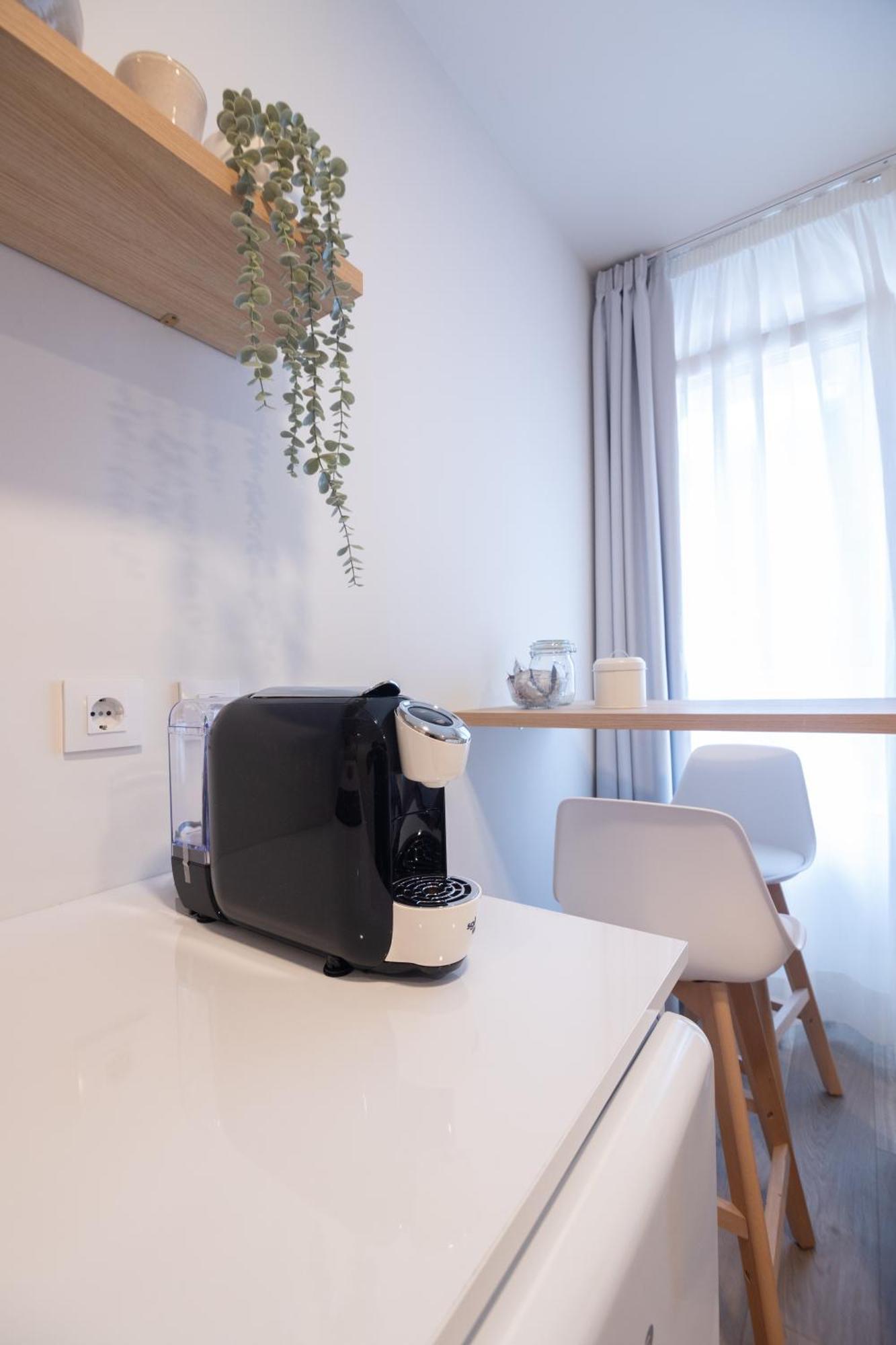 Apartamentos Turisticos Fatima, En El Centro De Vigo Esterno foto